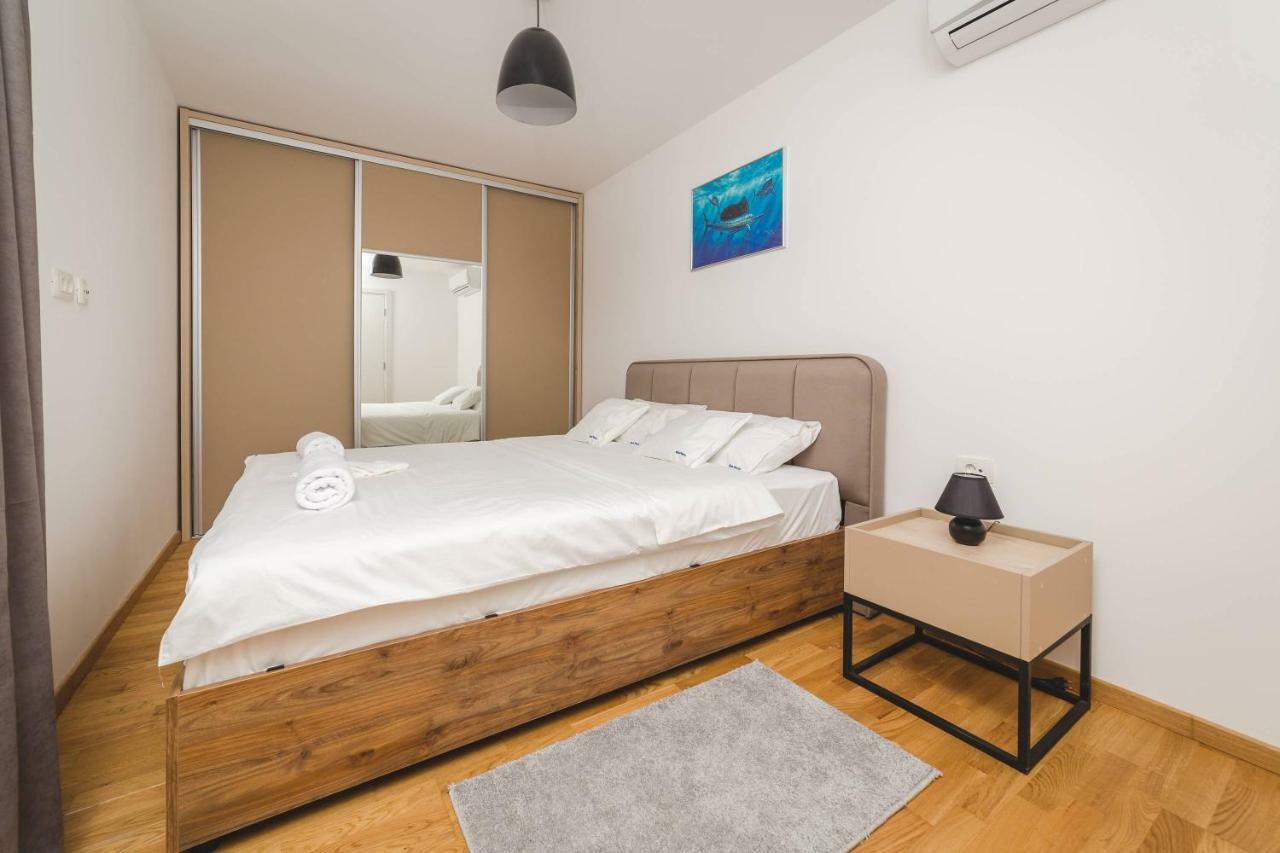 Appartement Blue Marlin à Budva Extérieur photo